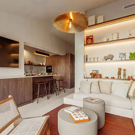 Casa Casa, Charmante Maison 3 Avec Jardin Сasa de vacaciones Saint-Tropez